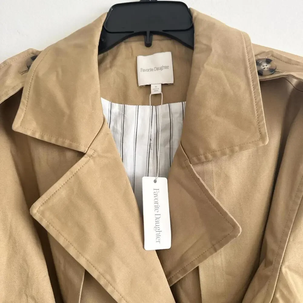 Women's Tan Coat THE CROPPED CHARLES TRENCH - Picture 3 of 8